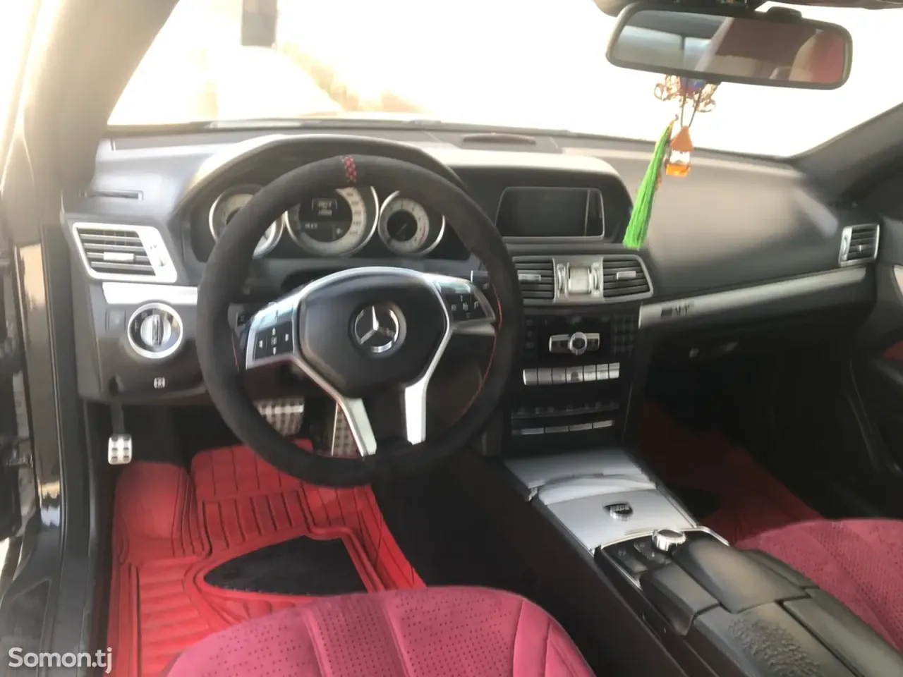 Mercedes-Benz E class 2014 · 3.0 AT