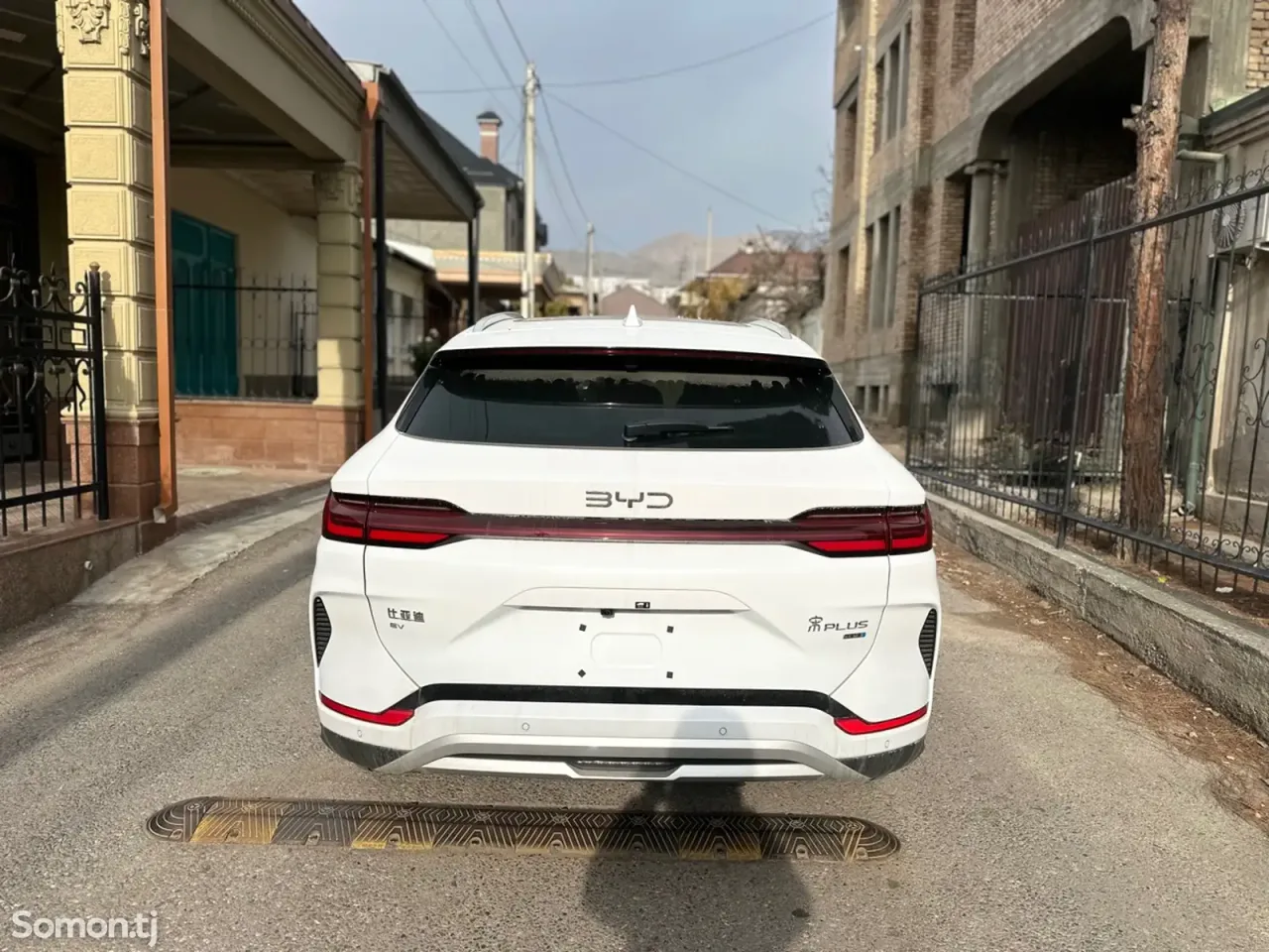 BYD Song Plus 2025 · AMT