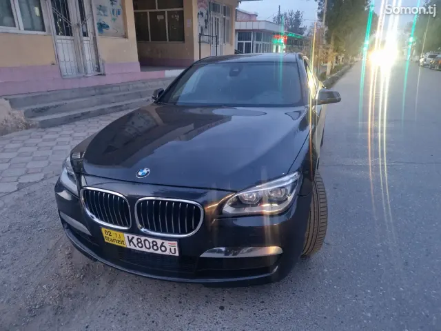 BMW 7 series 2014 · 3.0 AT