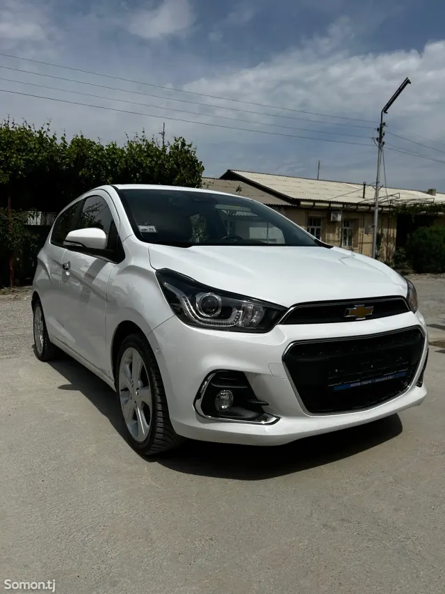 Chevrolet Spark 2016 · 1.3 AT