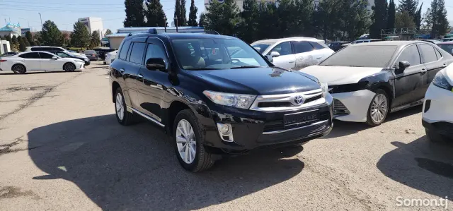 Toyota Highlander 2011 · 4.5 AT