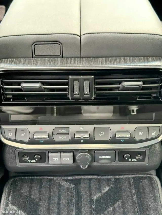 Toyota Land Cruiser 2026 · 4.0 AT