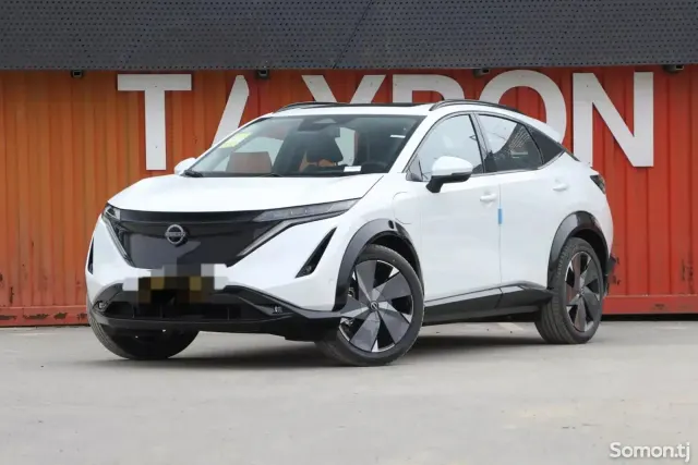 Nissan Almera 2025 · AT