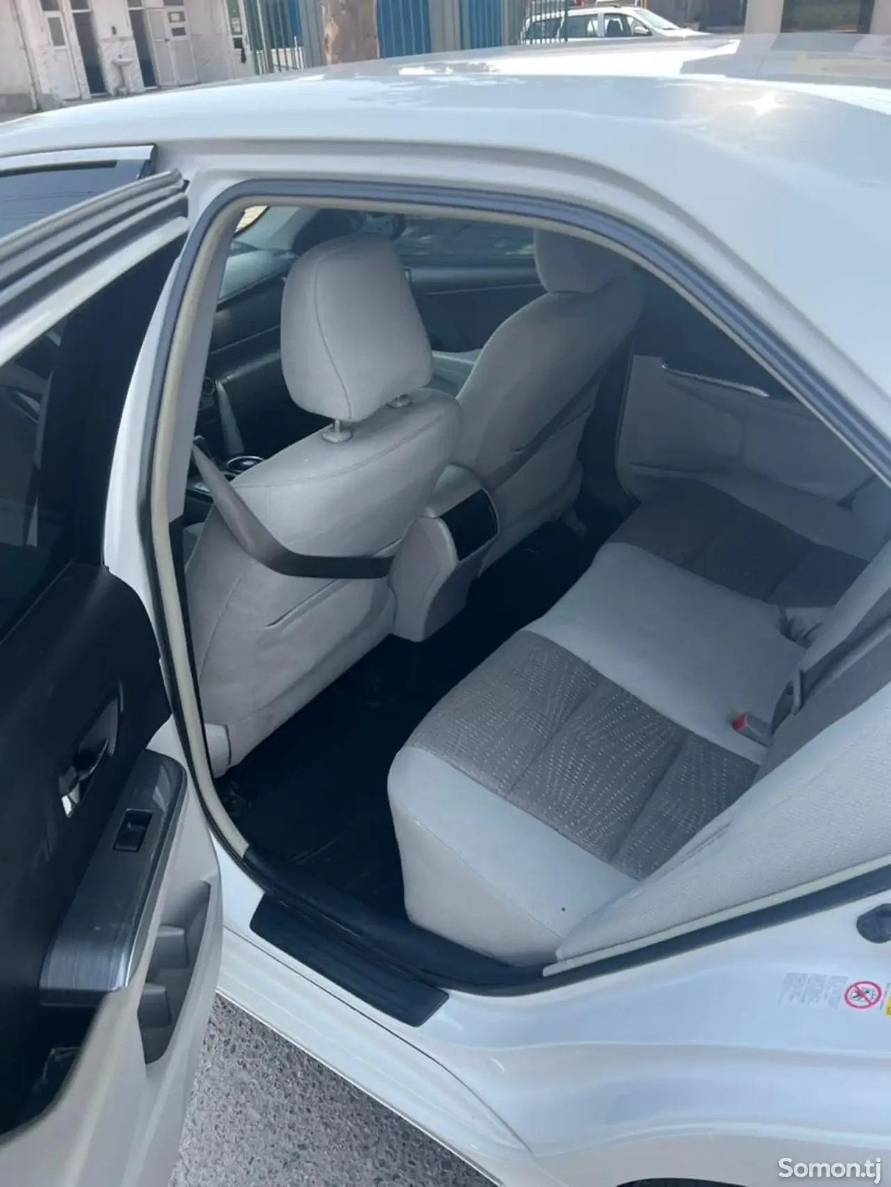 Toyota Camry 2014 · 2.5 AT