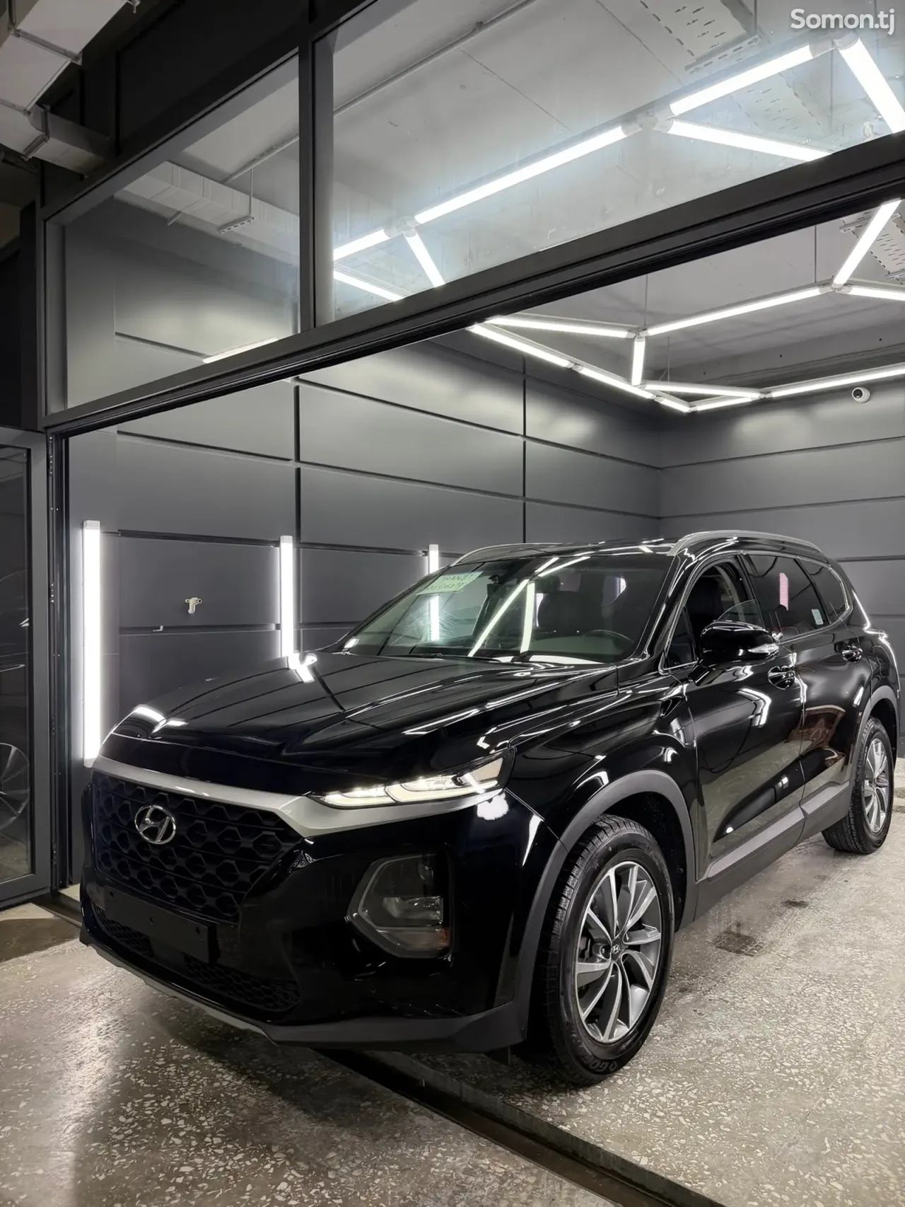 Hyundai Santa Fe 2018 · 2.2 AT
