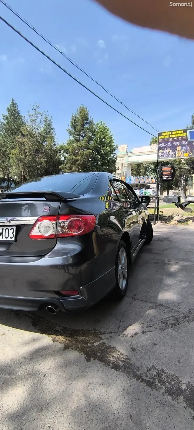 Toyota Corolla 2012 · 1.8 AT