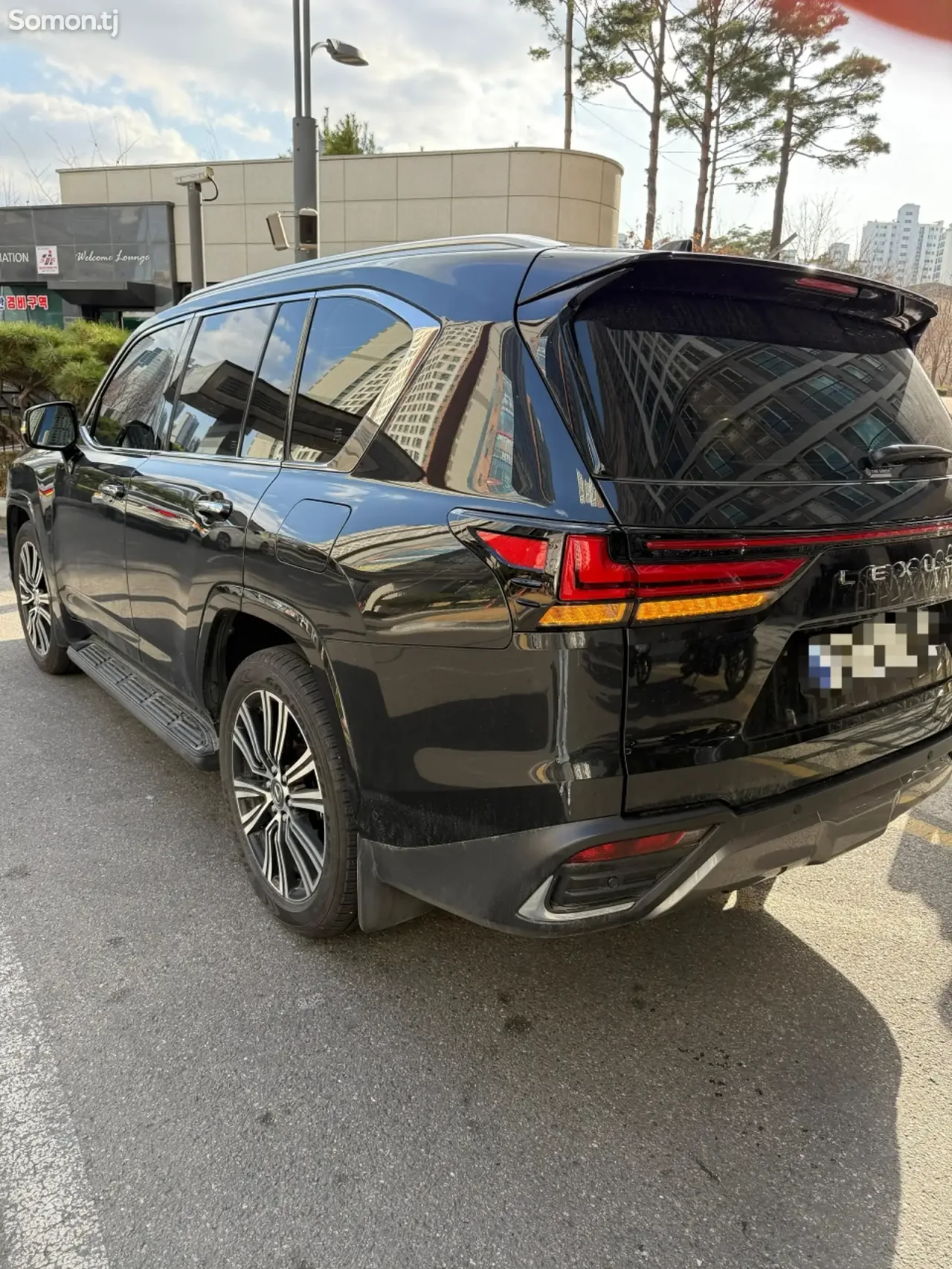 Lexus LX series 2025 · 3.5 AT