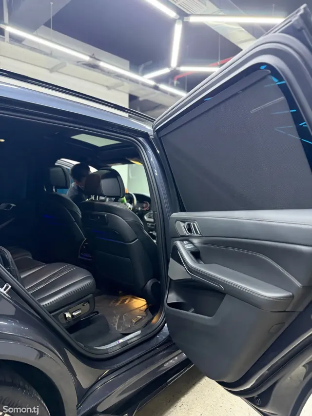 BMW X7 2020 · 5.0 AT