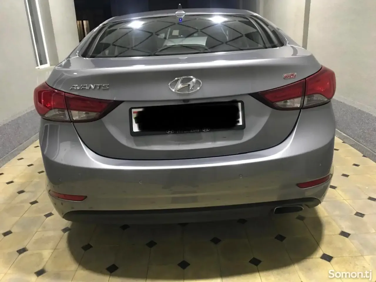 Hyundai Avante 2014 · 1.6 AT