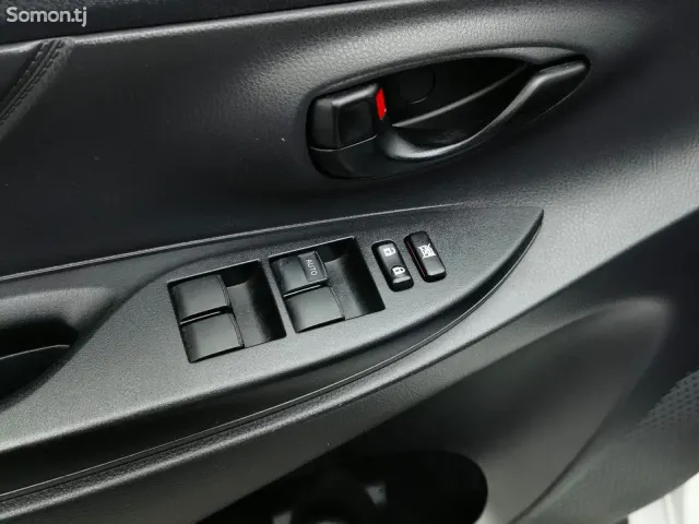 Toyota Yaris 2017 · 1.5 AT