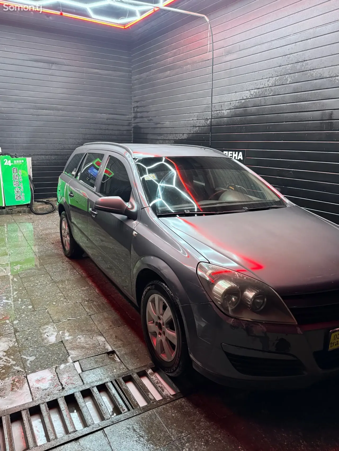 Opel Astra H 2006 · 1.8 MT