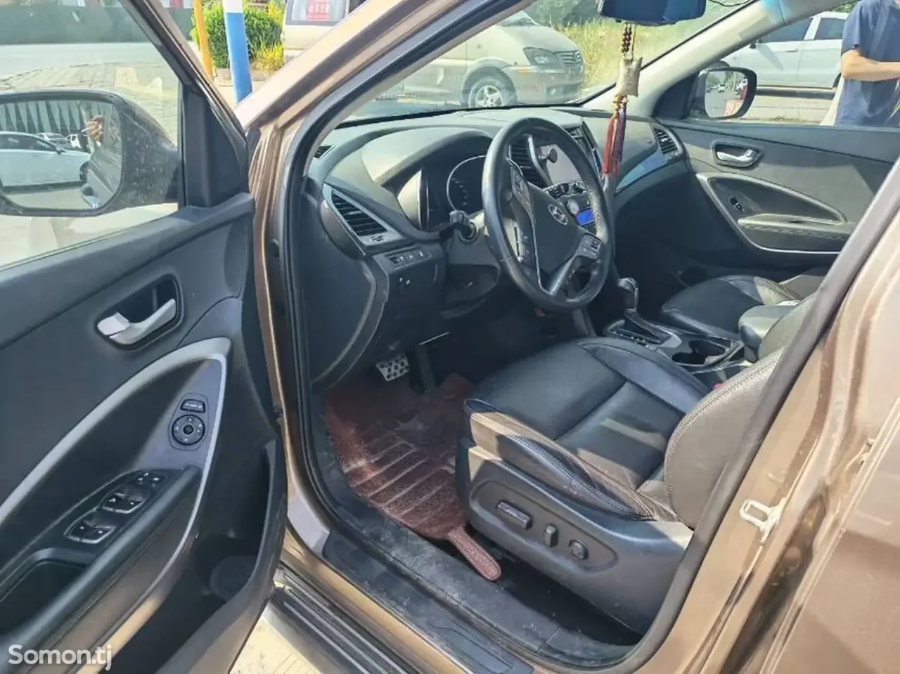 Hyundai Santa Fe 2014 · 2.4 AT