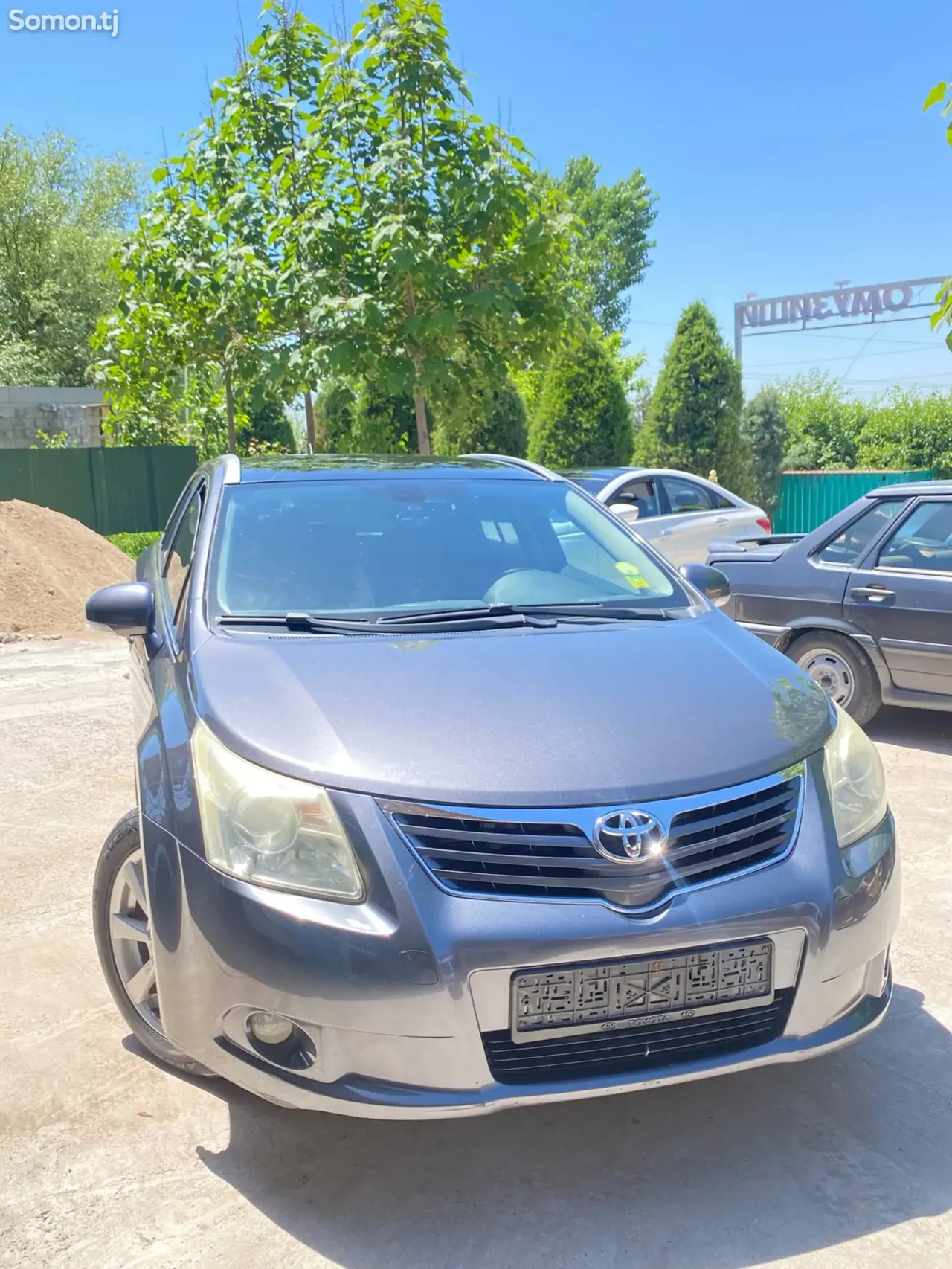 Toyota Avensis 2009 · 2.0 MT