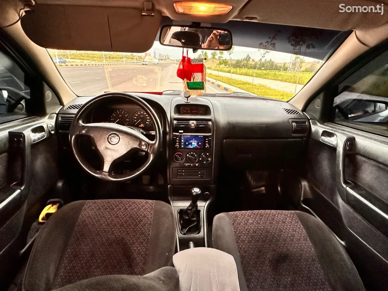 Opel Astra G 2000 · 1.6 MT