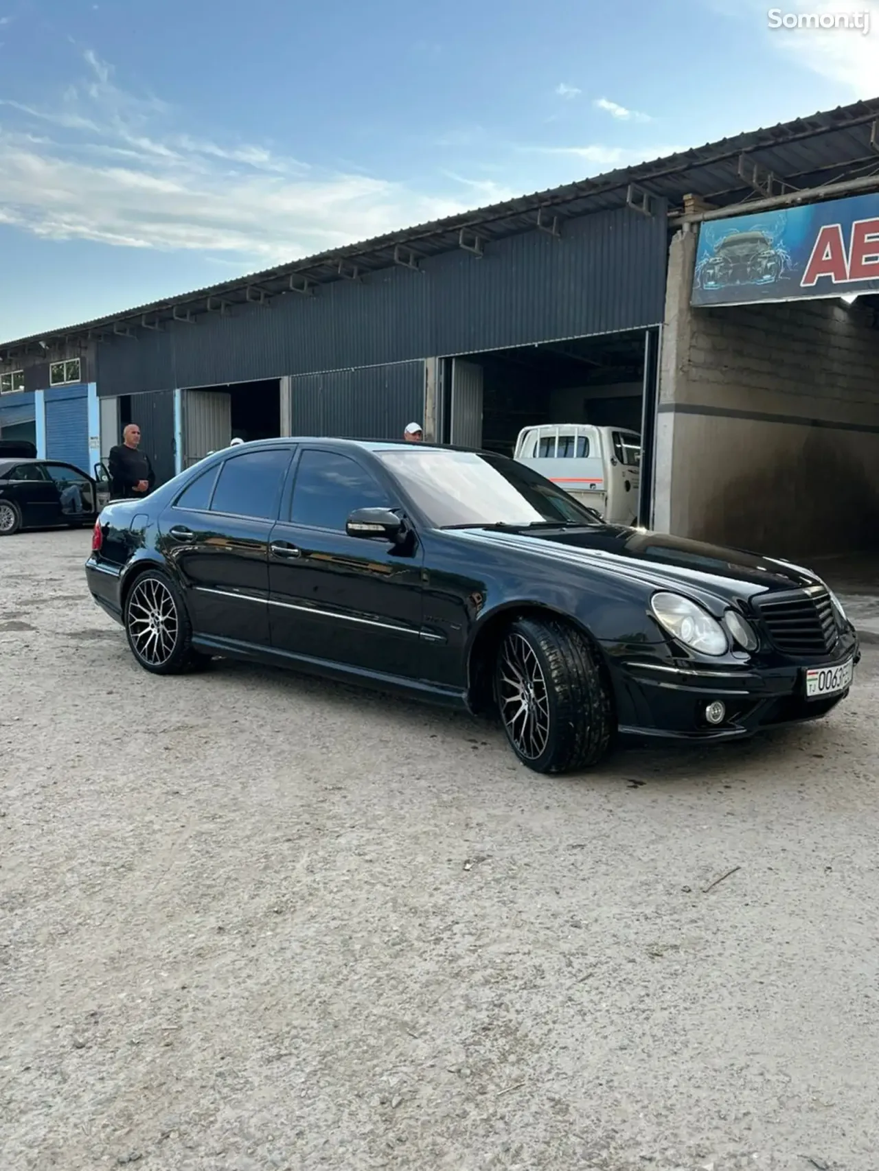 Mercedes-Benz E class 2008 · 5.5 AT