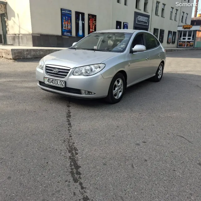 Hyundai Avante 2007 · 1.6 AT