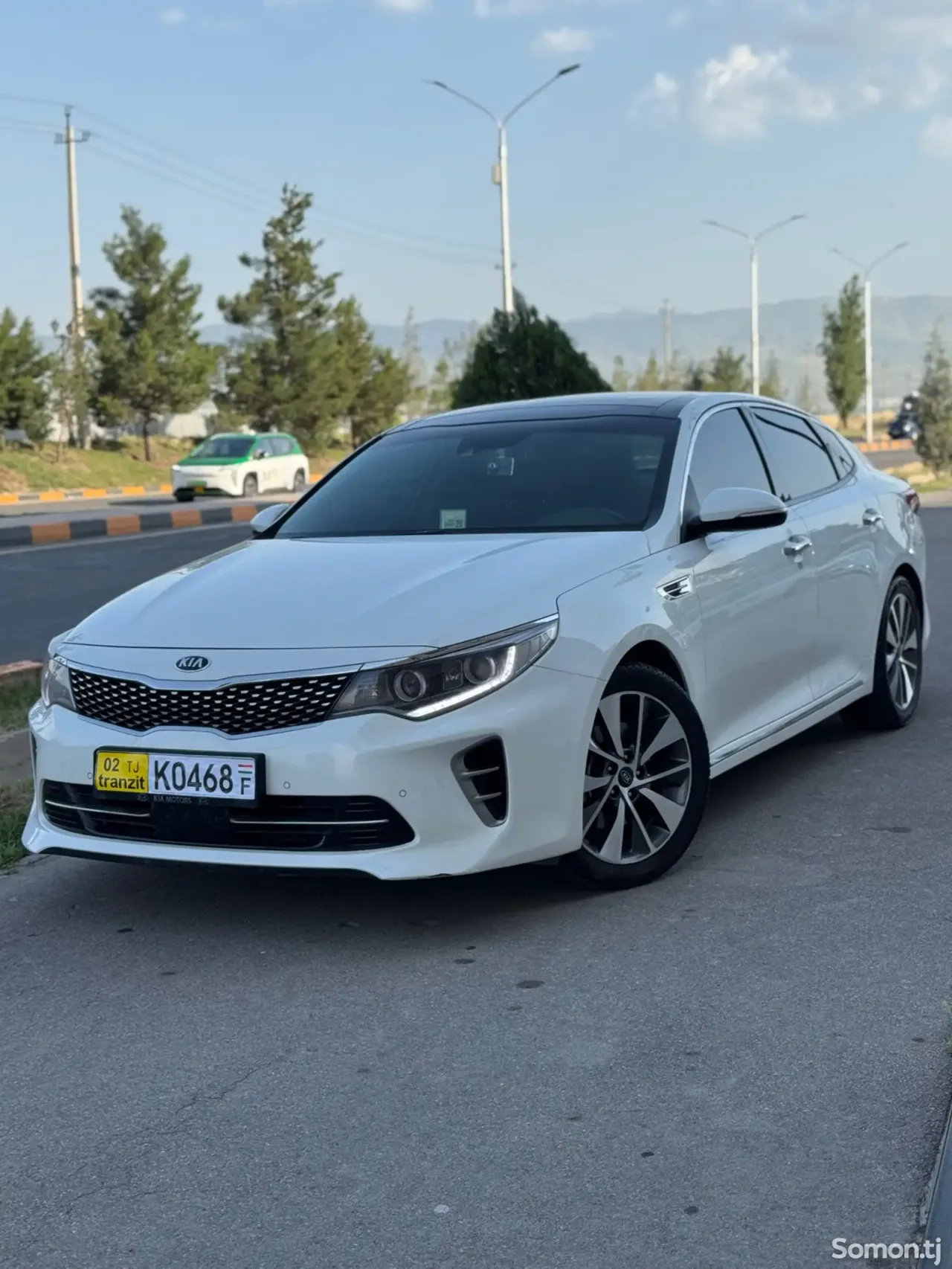 Kia K5 2016 · 2.0 AT
