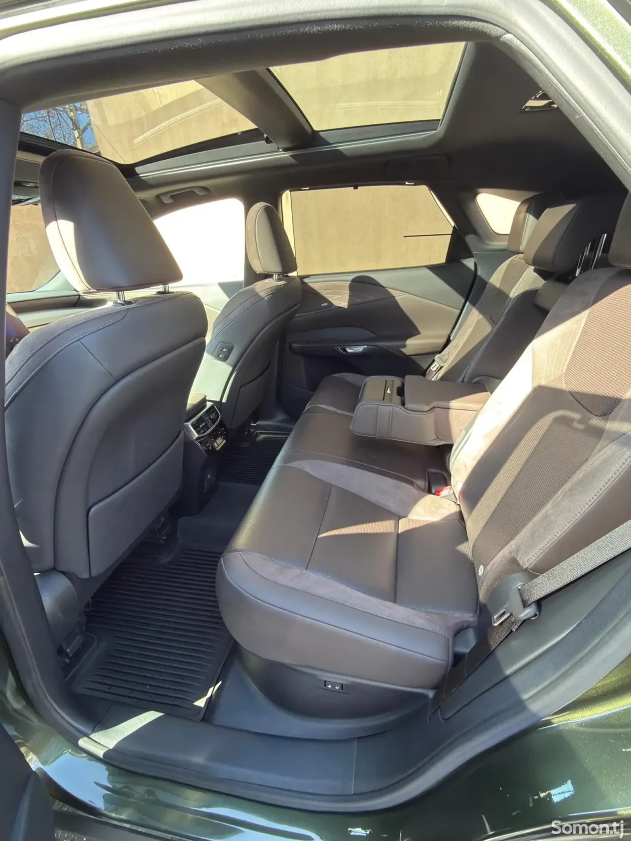 Lexus RX series 2024 · 4.5 AT