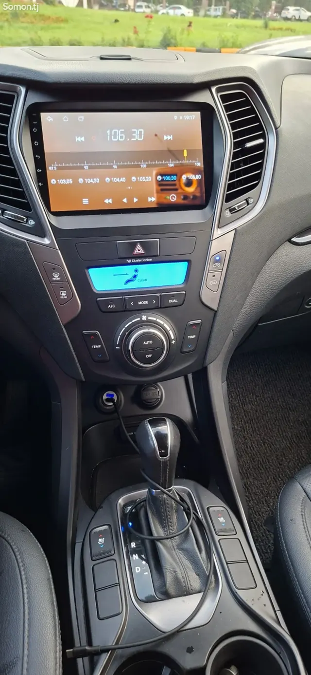 Hyundai Santa Fe 2014 · 2.0 AT