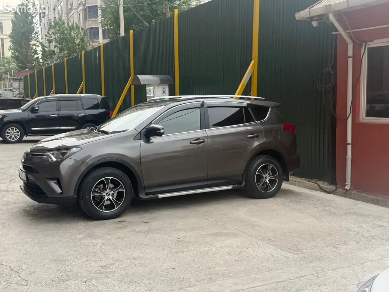 Toyota RAV 4 2014 · 2.0 MT