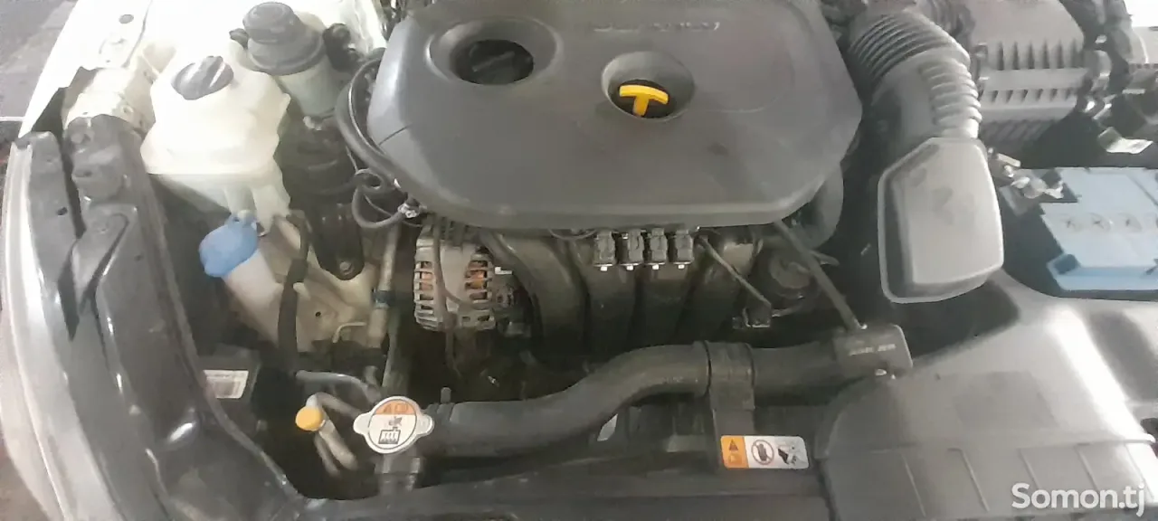 Kia Optima 2013 · 2.0 AT