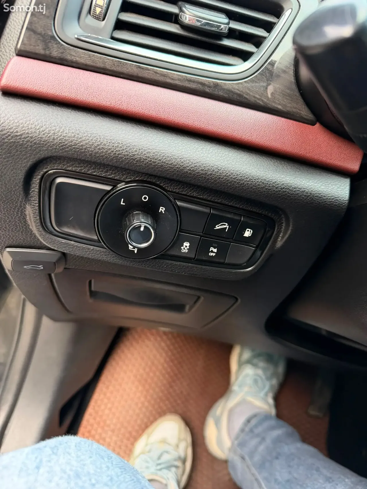 GAC Trumpchi GS8 2018 · 2.0 AT