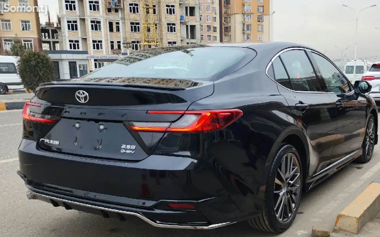 Toyota Camry 2026 · 2.5 AT