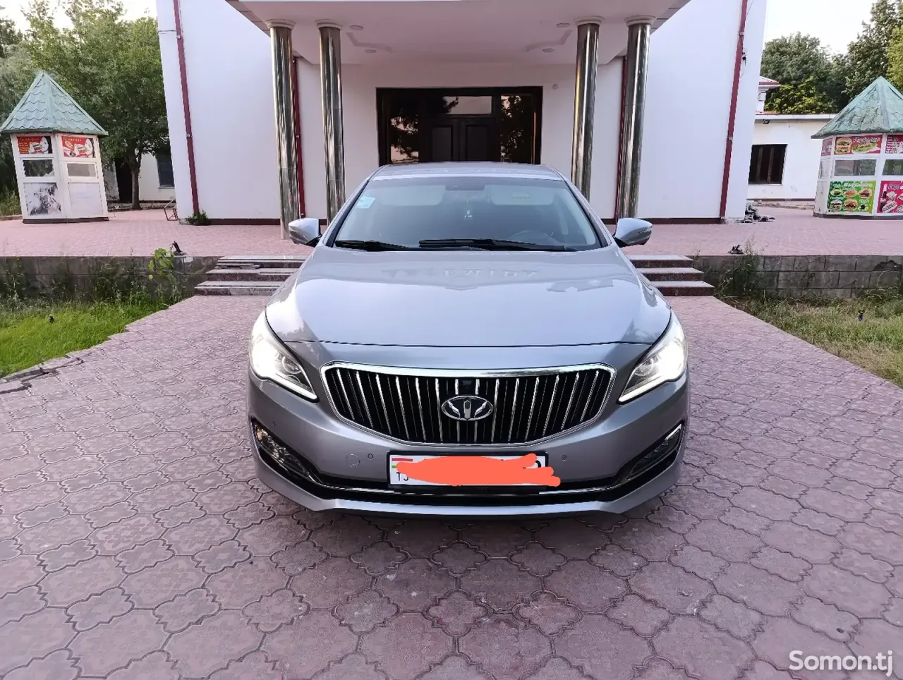Hyundai Aslan 2014 · 3.0 AT
