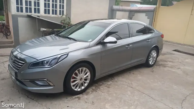 Hyundai Sonata 2014 · 2.0 AT