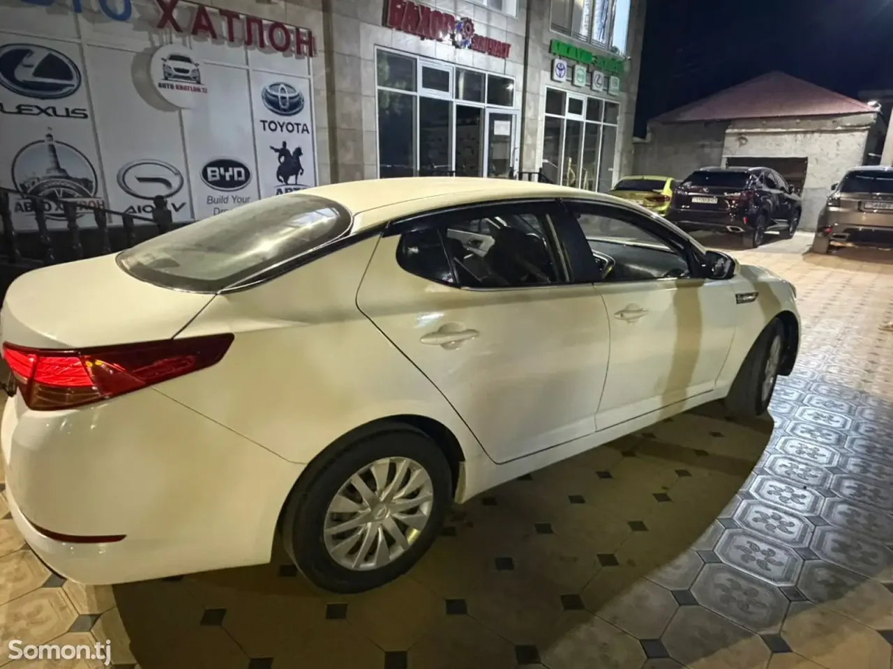 Kia K5 2013 · 2.0 AT