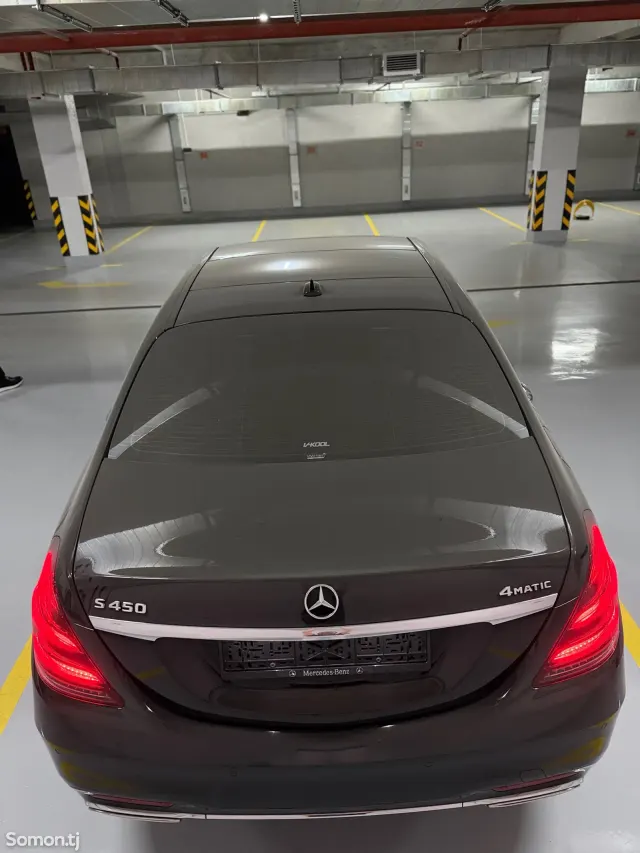 Mercedes-Benz S class 2018 · 4.5 AT