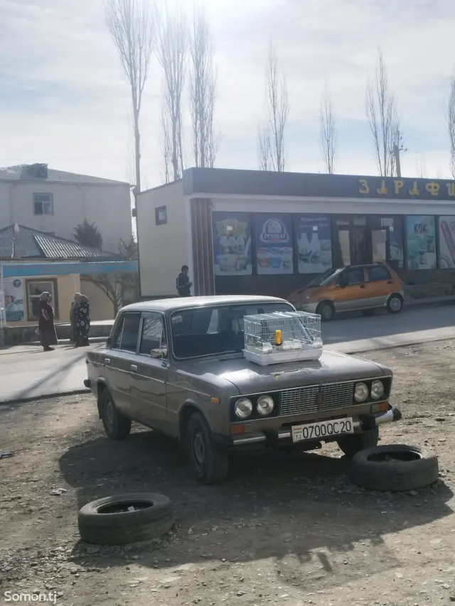 Lada (ВАЗ) 2106 1986 · 1.6 MT