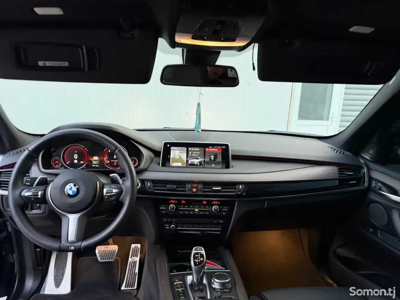 BMW X5 2018 · 3.0 AT