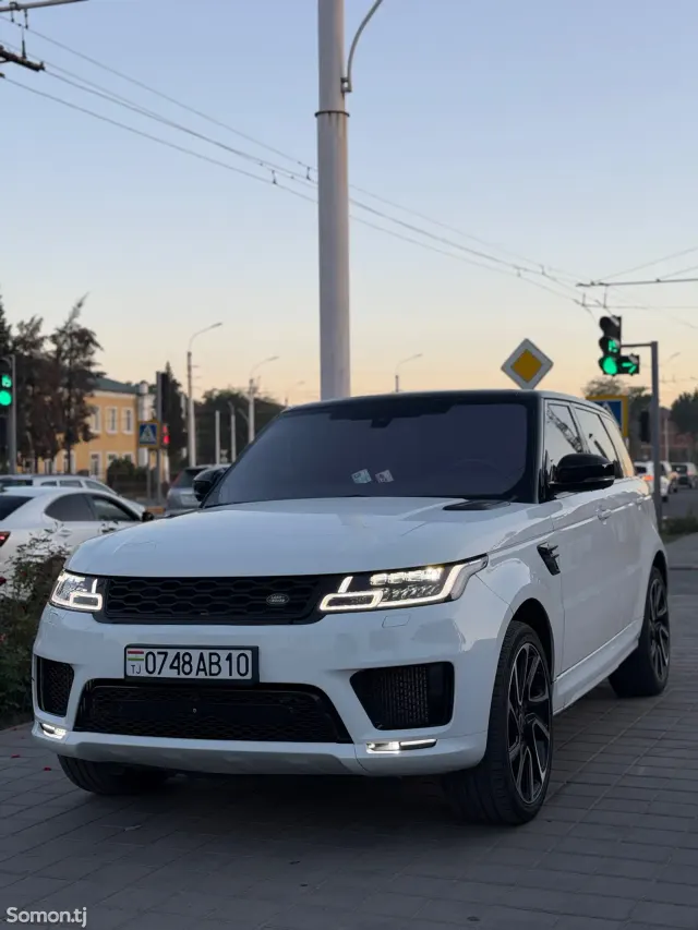 Land Rover Range Rover Sport 2015 · 3.0 AT