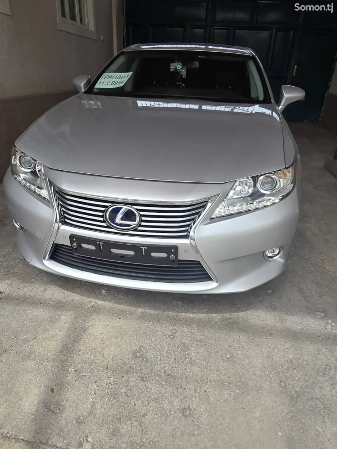 Lexus ES series 2015 · 2.5 AT