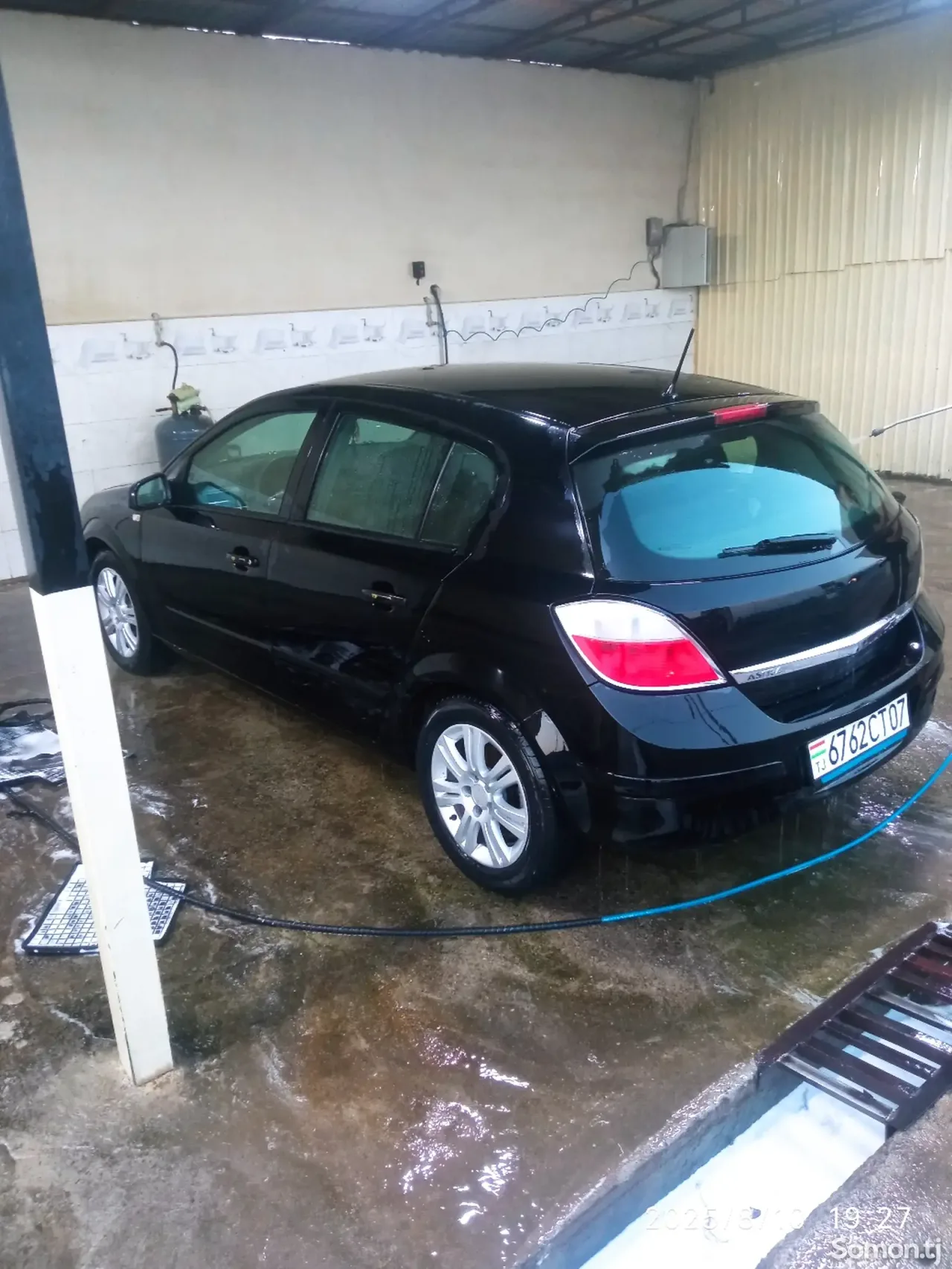Opel Astra H 2007 · 1.6 MT
