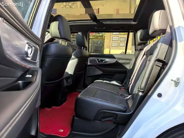 GAC Trumpchi GS8 2022 · 2.0 AT
