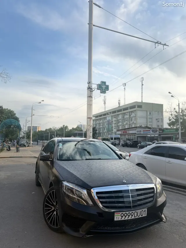 Mercedes-Benz S class 2012 · 6.3 CVT