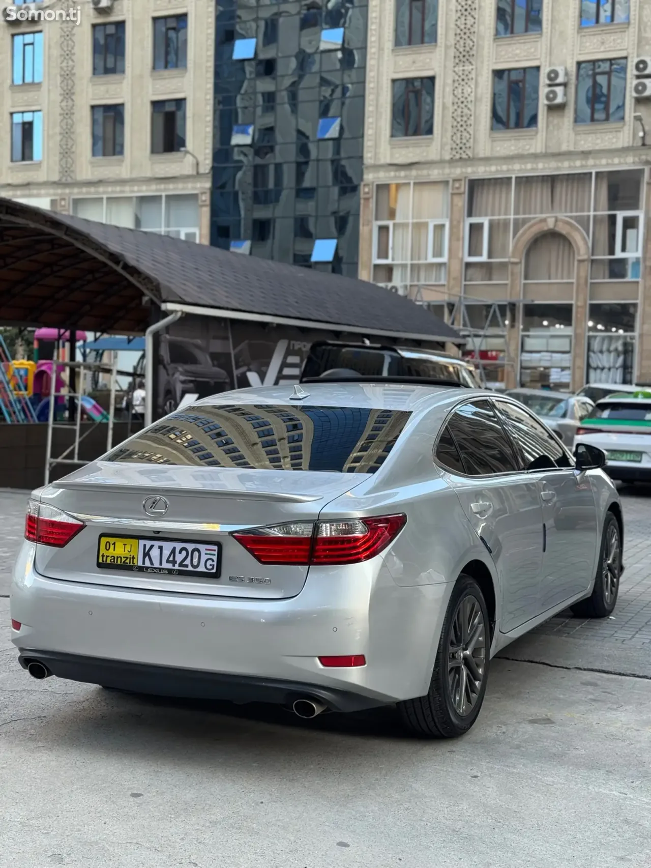 Lexus ES series 2014 · 3.5 AT