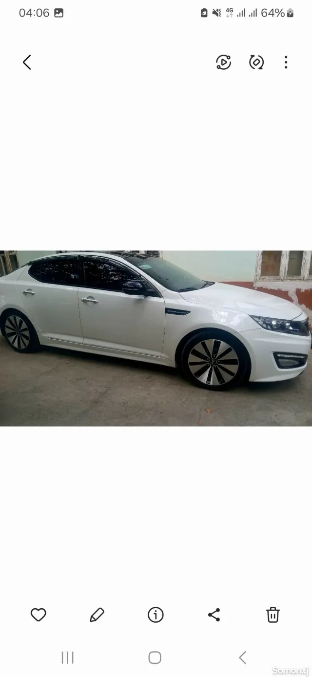 Kia K5 2011 · 2.0 AT