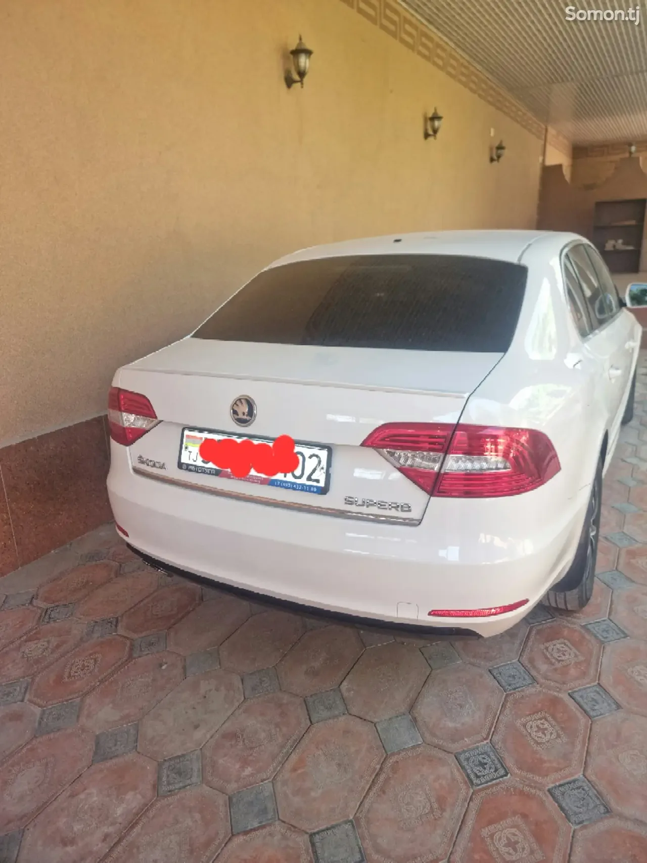 Skoda Superb 2014 · 1.8 AT