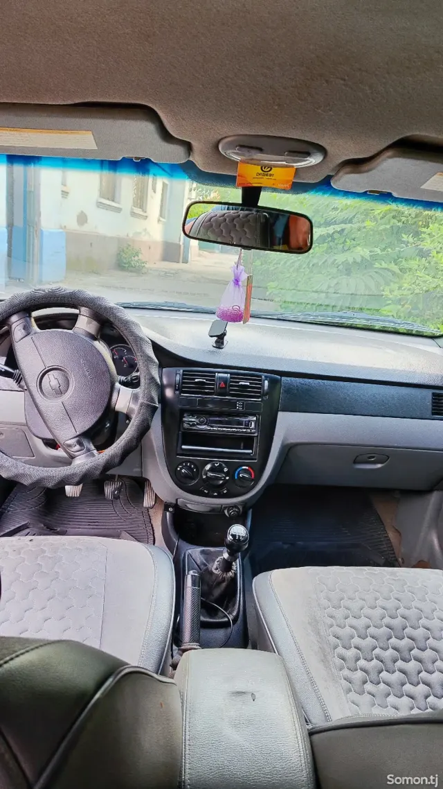 Chevrolet Lacetti 2007 · 1.6 MT