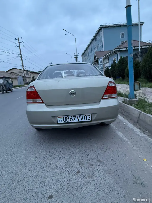 Nissan Sunny 2007 · 1.5 AT