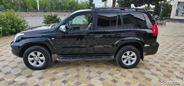 Toyota Land Cruiser Prado 2008 · 2.7 AT