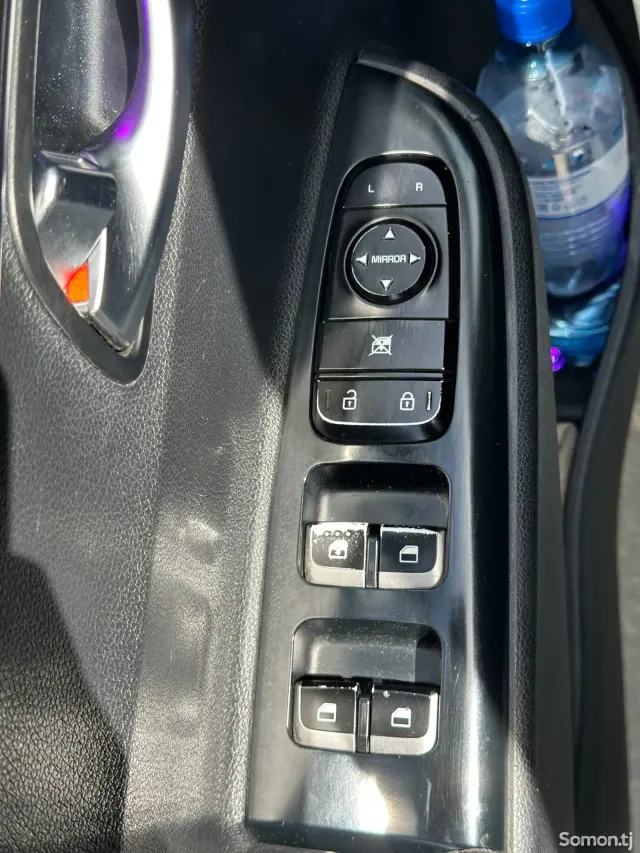 Kia Rio 2018 · 1.6 AT