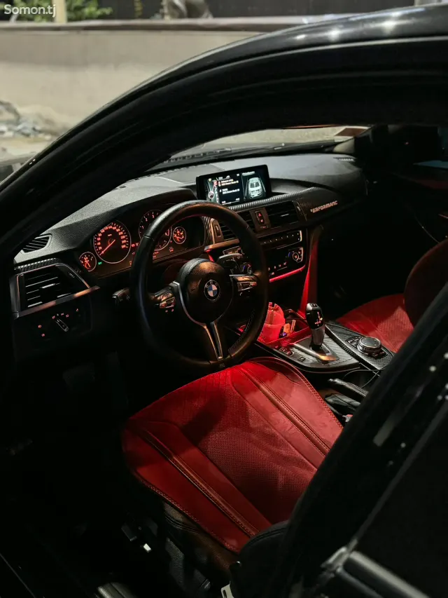 BMW M3 2016 · 2.0 AT