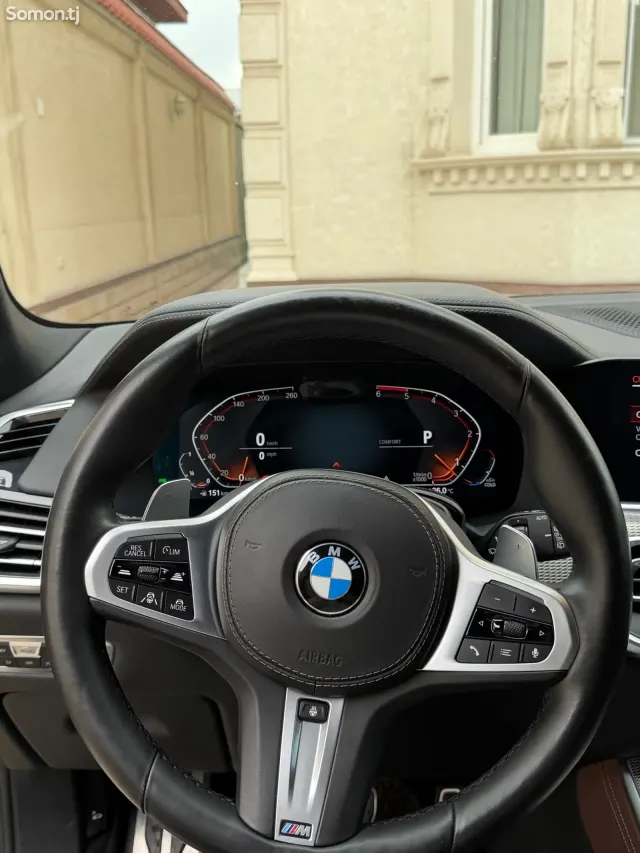 BMW X5 2018 · 3.0 AT