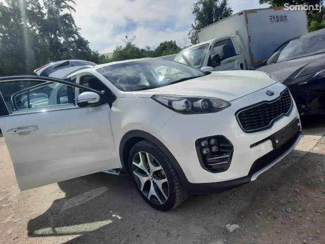 Kia Sportage 2016 · 2.0 AT