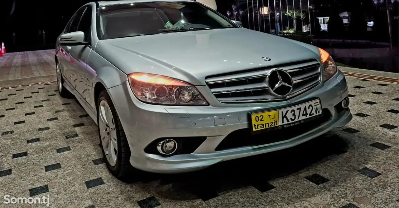 Mercedes-Benz C class 2010 · 2.0 AT