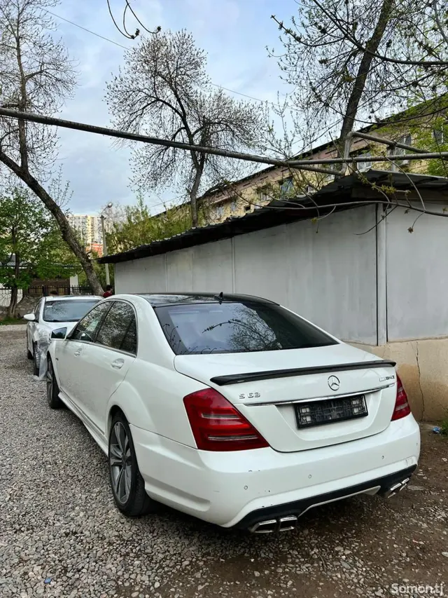 Mercedes-Benz S class 2007 · 5.5 AT